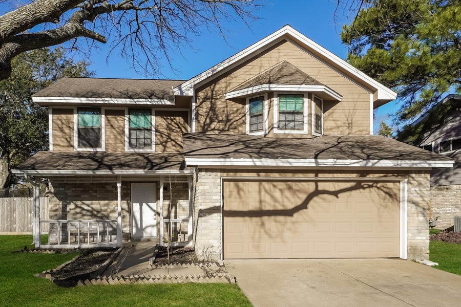 Property photo for 6915 Eagle Ridge Drive, Katy, TX