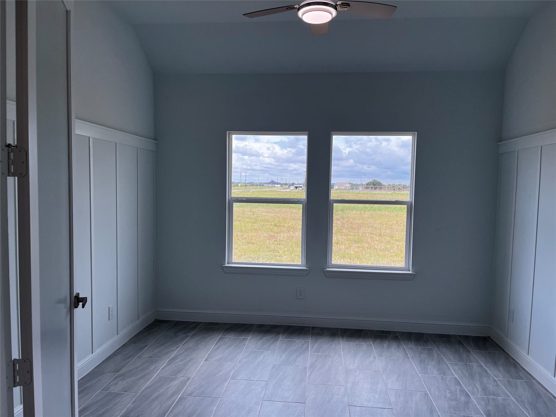 347 Brahman Trail, Angleton, TX 77515