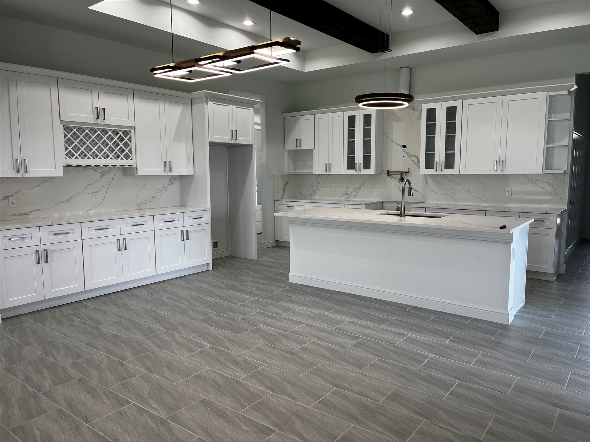 347 Brahman Trail, Angleton, TX 77515
