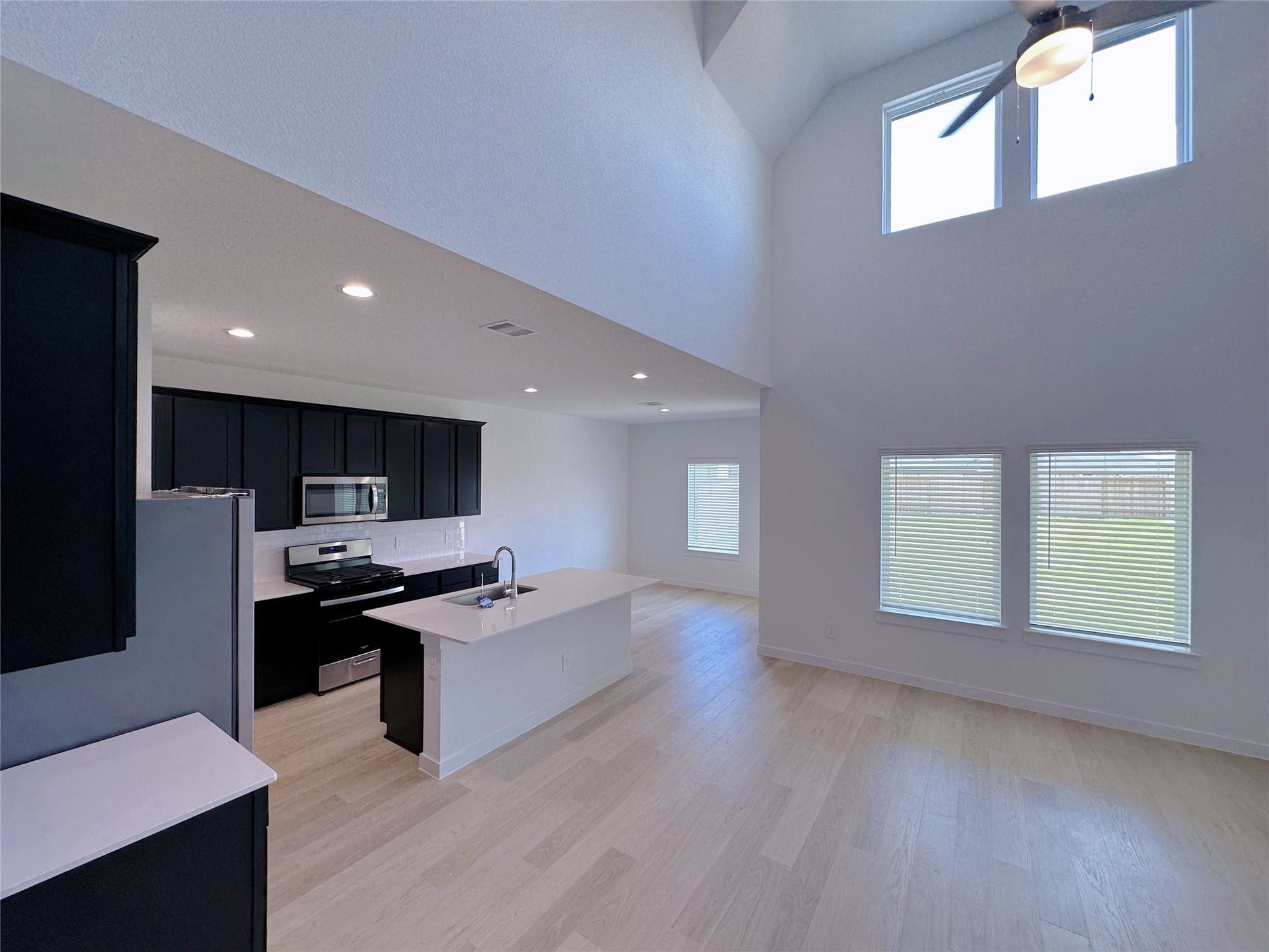 30047 violet sky Way, Fulshear, TX 77494 30047 violet sky Way, Fulshear, TX 77494