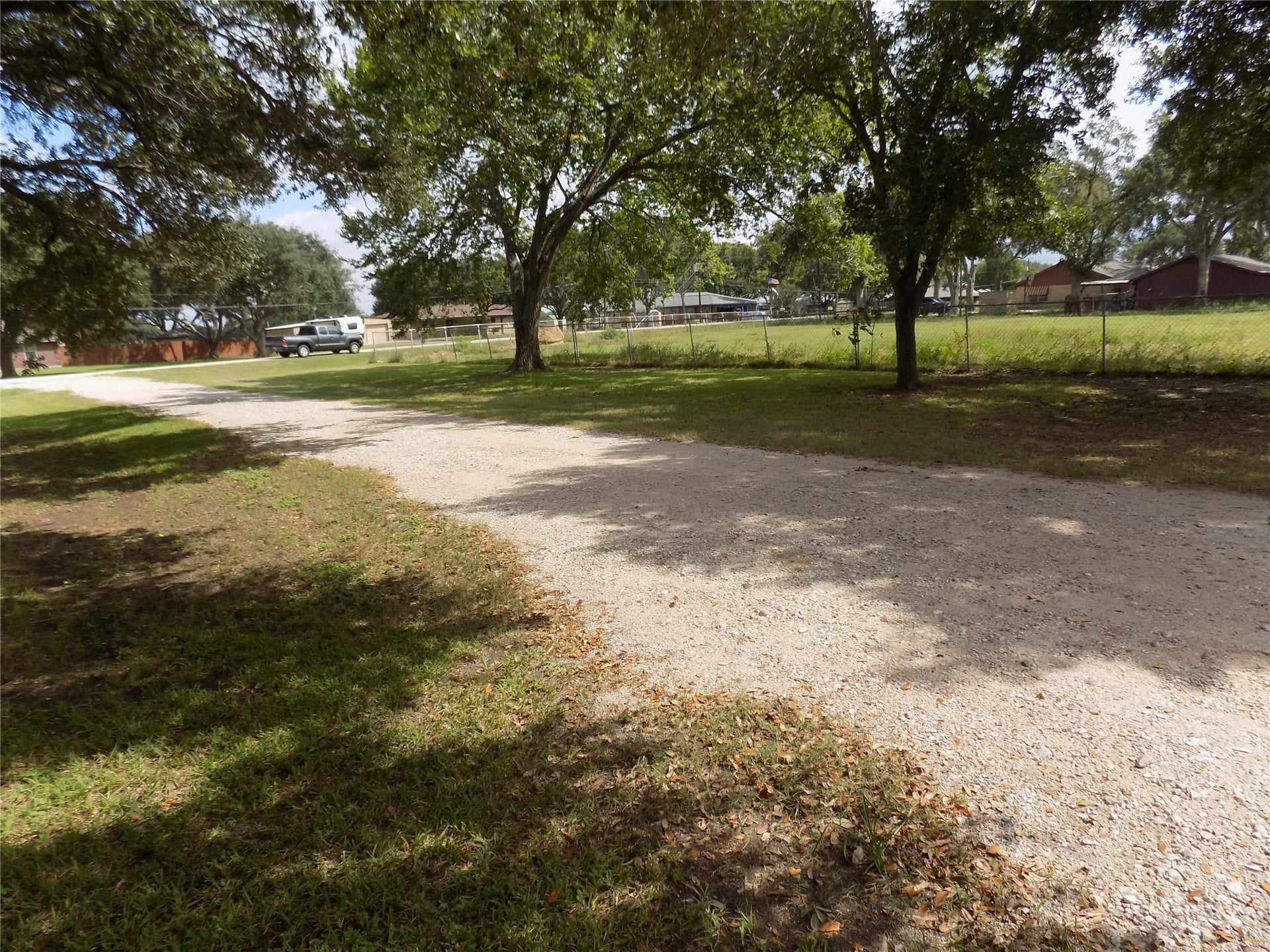 6626 Mildred Road, Needville, TX 77461 6626 Mildred Road, Needville, TX 77461