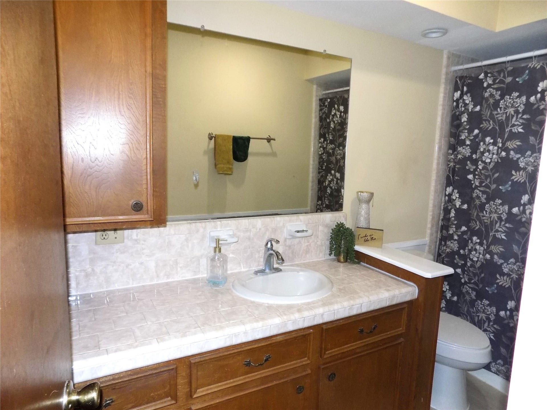 6626 Mildred Road, Needville, TX 77461 6626 Mildred Road, Needville, TX 77461