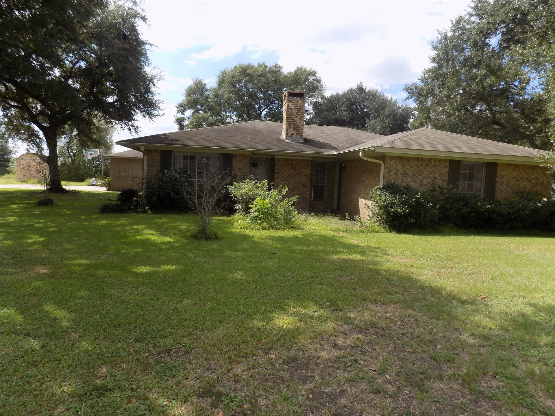 6626 Mildred Road, Needville, TX 77461 6626 Mildred Road, Needville, TX 77461