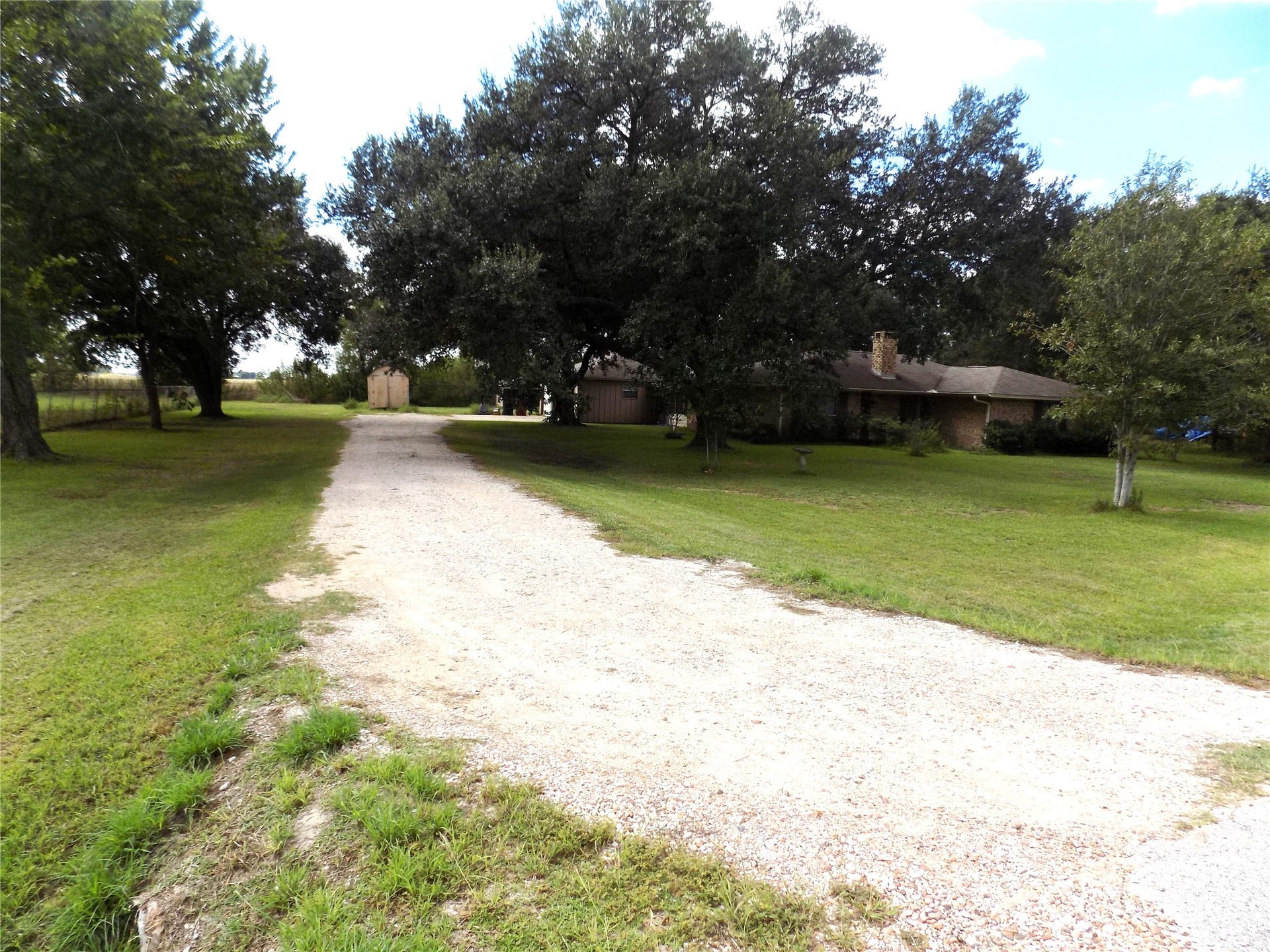 6626 Mildred Road, Needville, TX 77461 6626 Mildred Road, Needville, TX 77461