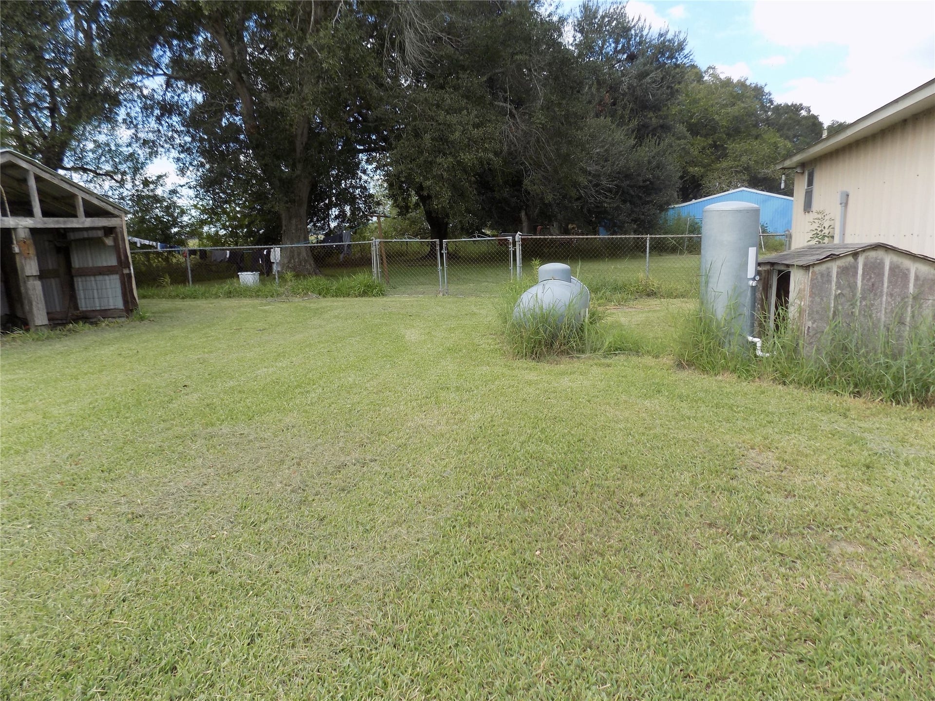 6626 Mildred Road, Needville, TX 77461 6626 Mildred Road, Needville, TX 77461