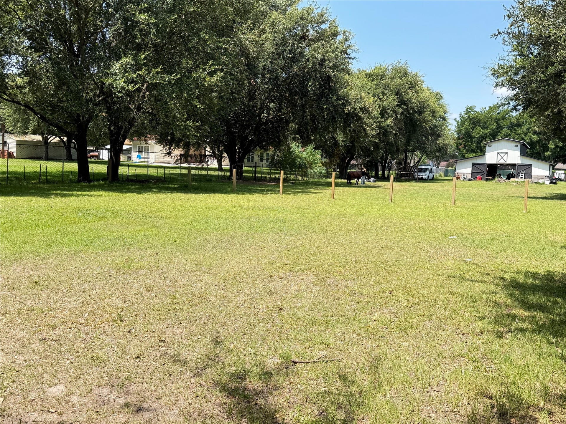 3305 Luella Avenue, Deer Park, TX 77536 3305 Luella Avenue, Deer Park, TX 77536