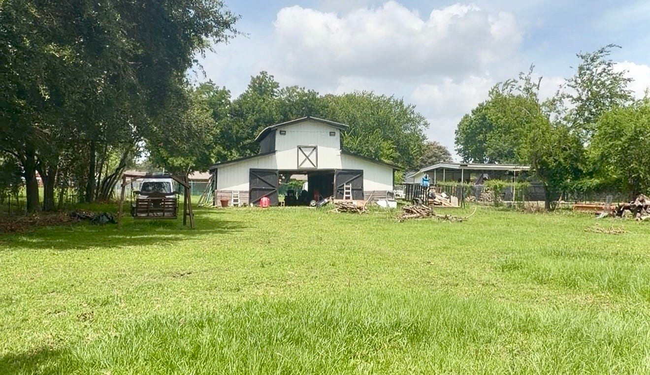 3305 Luella Avenue, Deer Park, TX 77536 3305 Luella Avenue, Deer Park, TX 77536