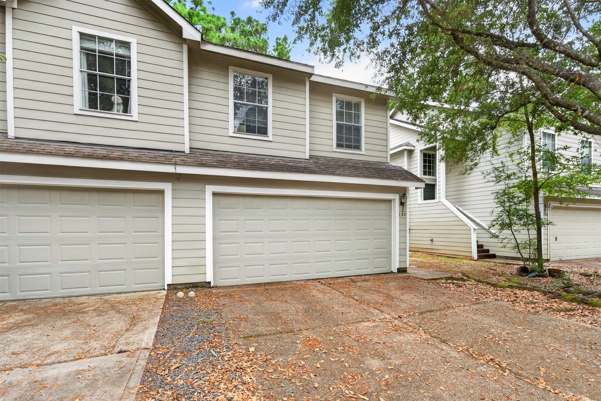 130 S Walden Elms Circle, Spring, TX 77382 130 S Walden Elms Circle, Spring, TX 77382