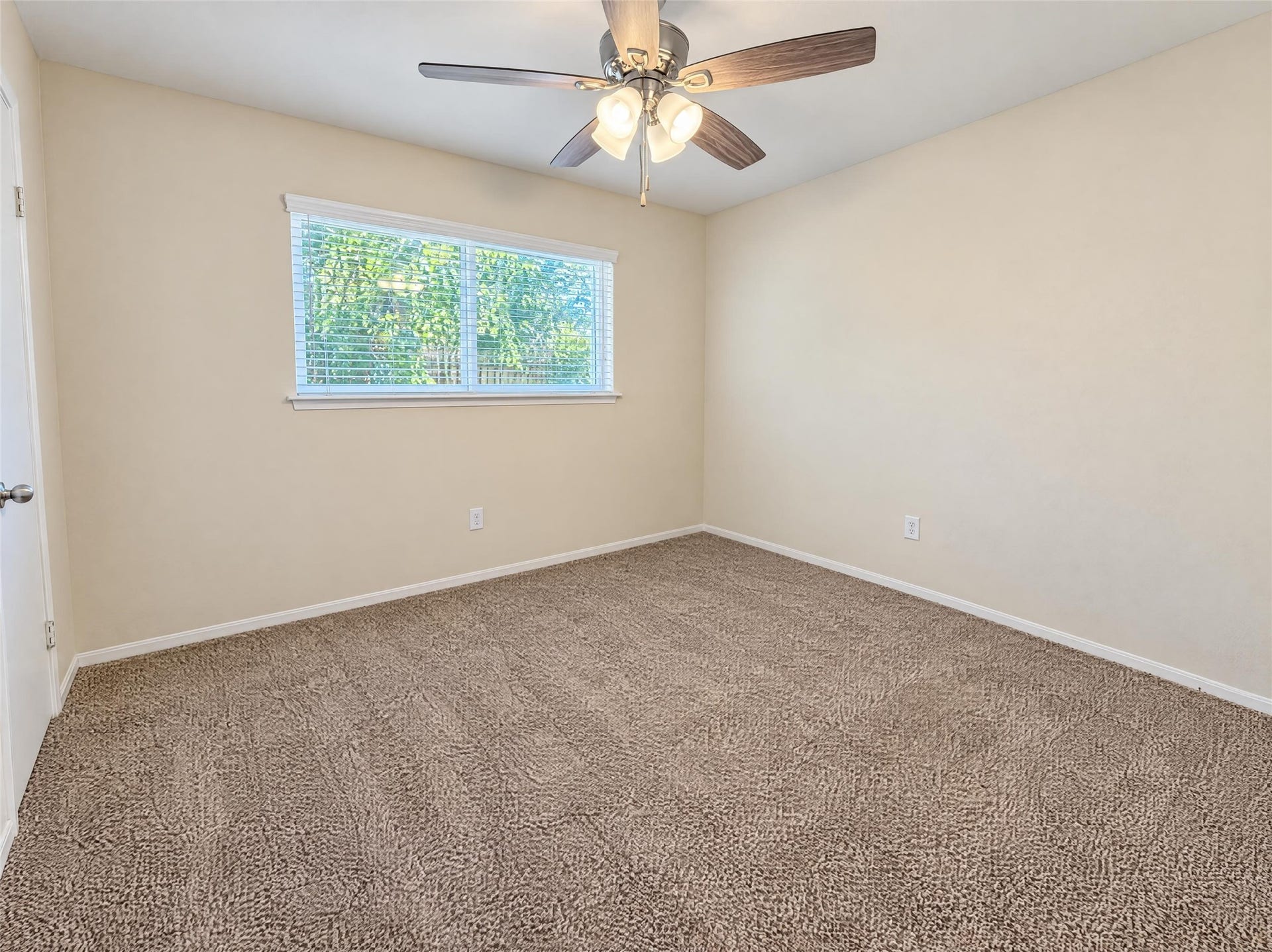 6815 Falling Waters Drive, Spring, TX 77379 6815 Falling Waters Drive, Spring, TX 77379