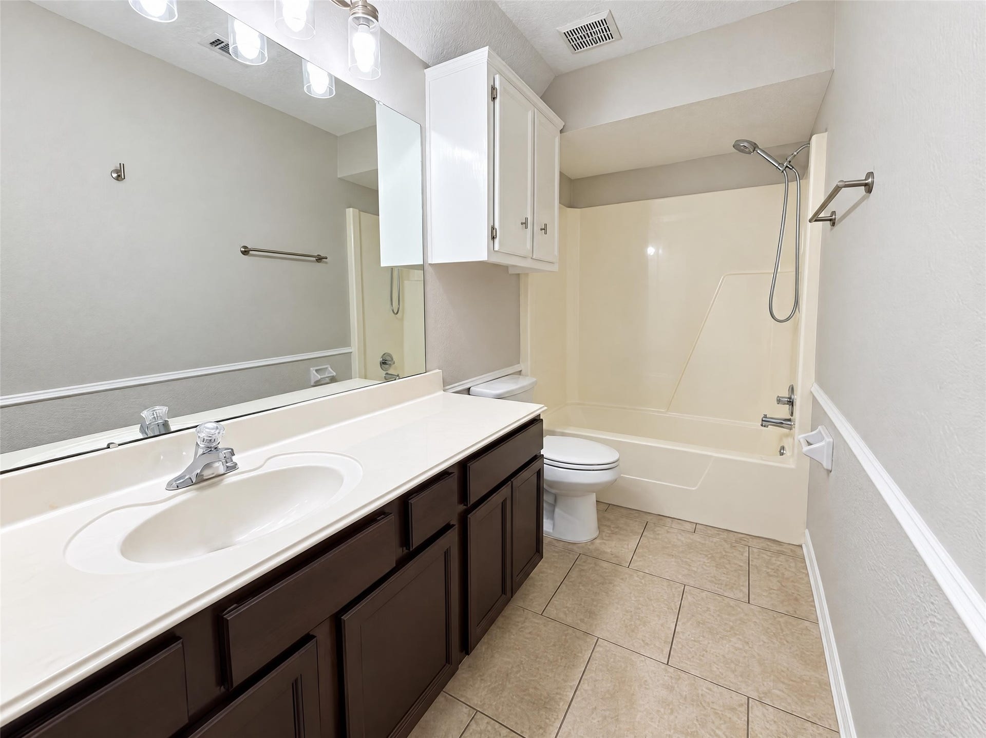 6815 Falling Waters Drive, Spring, TX 77379 6815 Falling Waters Drive, Spring, TX 77379