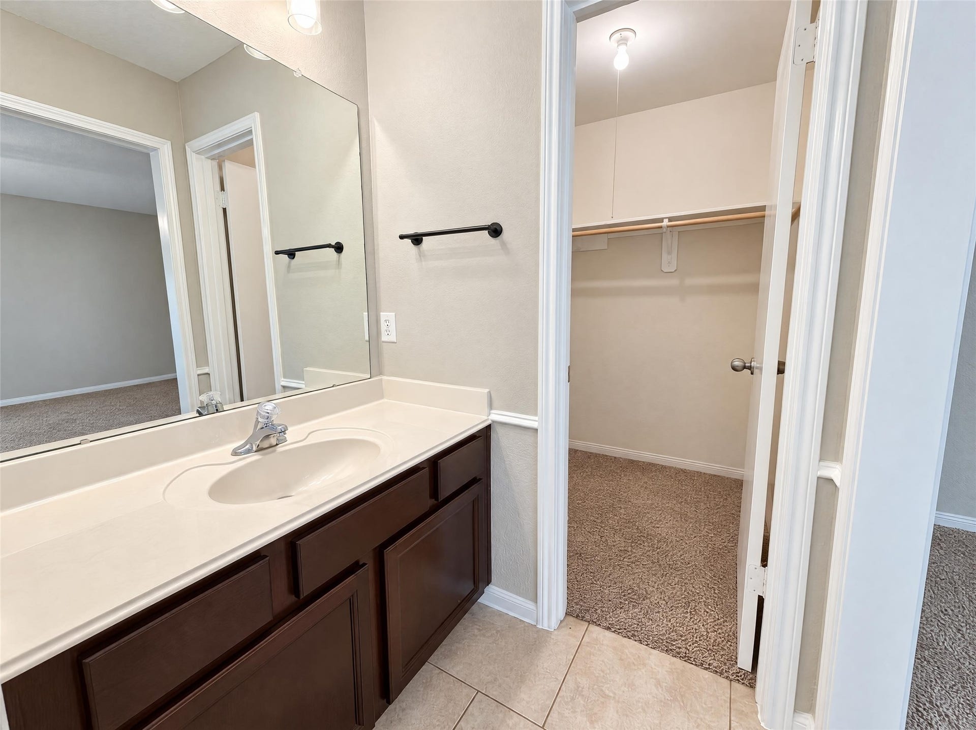 6815 Falling Waters Drive, Spring, TX 77379 6815 Falling Waters Drive, Spring, TX 77379