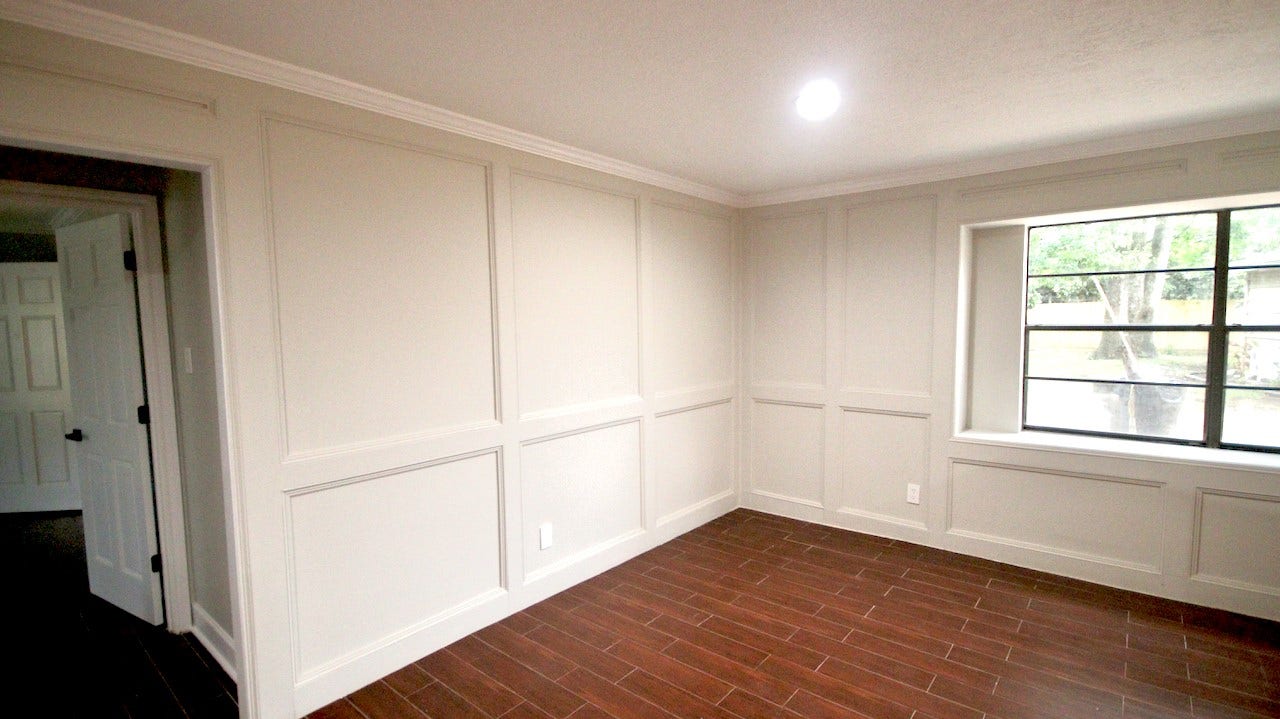 7827 Zilonis Court, Jersey Village, TX 77040 Cozy living room featuring dimmable recessed lighting for a customizable ambiance.