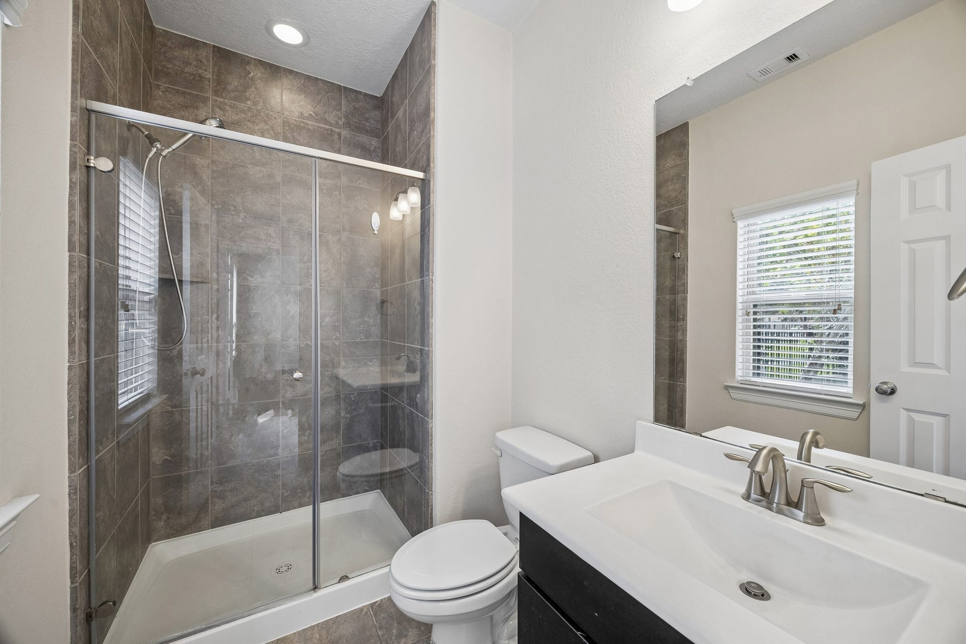 2822 Kings Retreat Circle, Kingwood, TX 77345 2822 Kings Retreat Circle, Kingwood, TX 77345