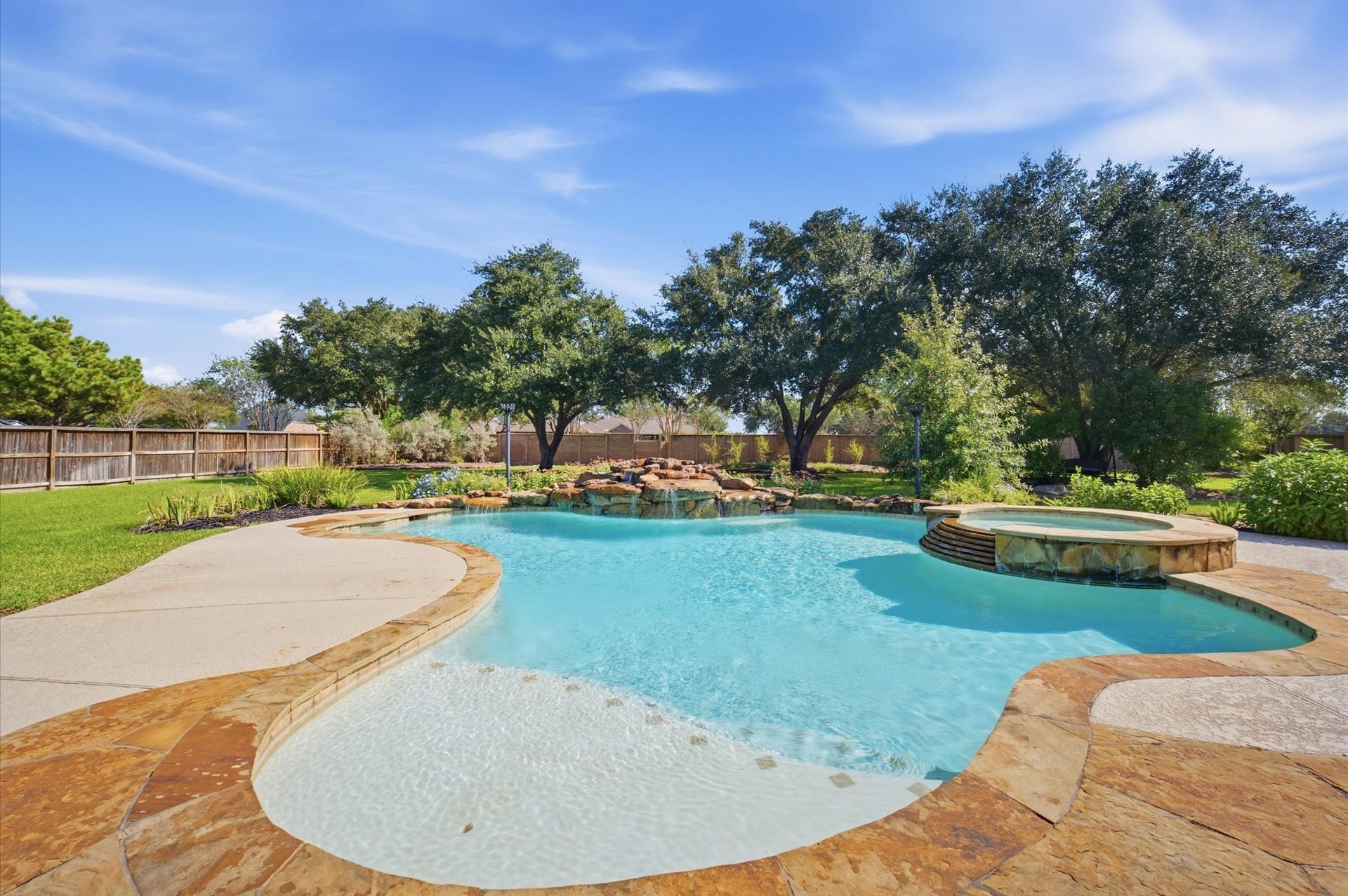 17202 Ledgefield, Cypress, TX 77433 17202 Ledgefield, Cypress, TX 77433