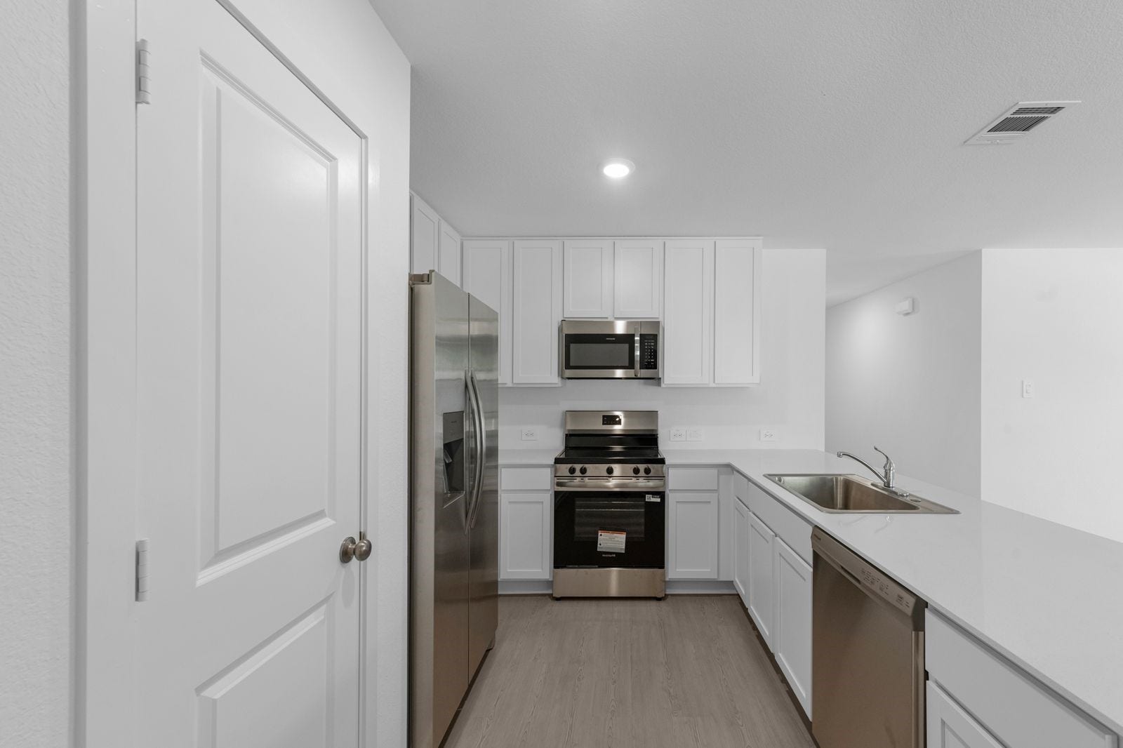 25515 Greenwood Canyon Drive, Cleveland, TX 77328 25515 Greenwood Canyon Drive, Cleveland, TX 77328