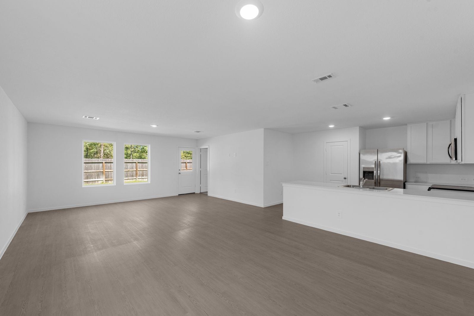 25515 Greenwood Canyon Drive, Cleveland, TX 77328 25515 Greenwood Canyon Drive, Cleveland, TX 77328