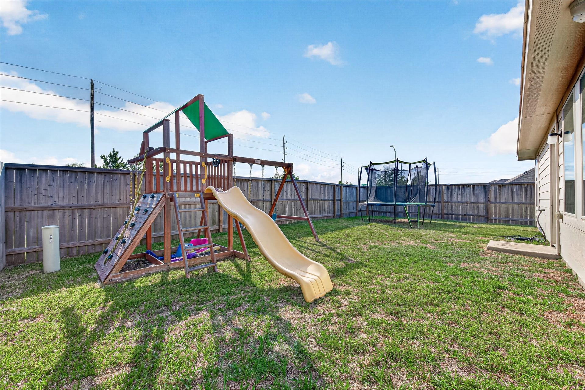 724 Larkspur Shadow Drive, Magnolia, TX 77354 724 Larkspur Shadow Drive, Magnolia, TX 77354