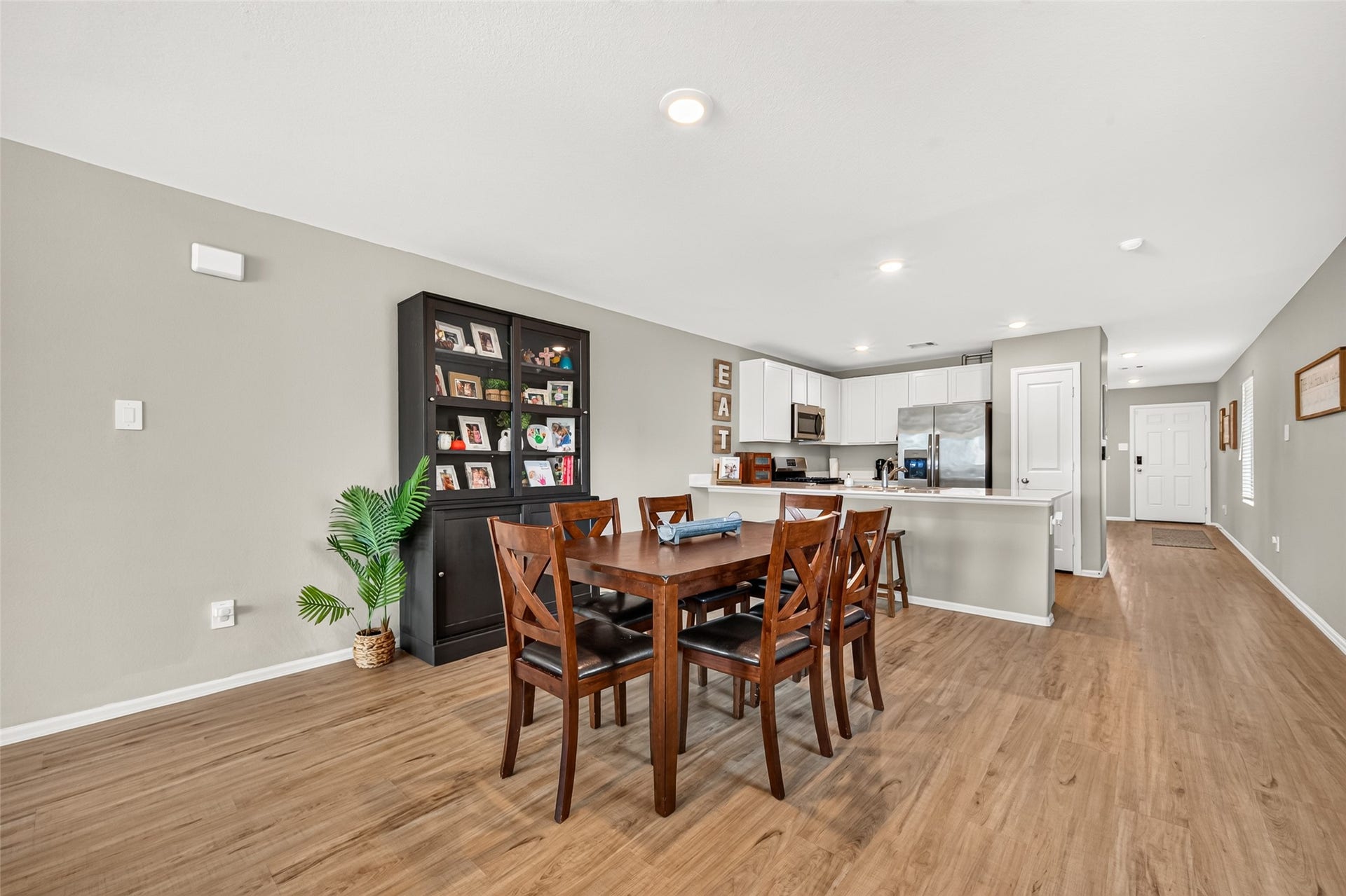 724 Larkspur Shadow Drive, Magnolia, TX 77354 724 Larkspur Shadow Drive, Magnolia, TX 77354