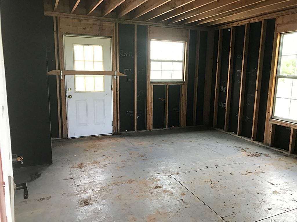 24 E Bayshore Drive, San Leon, TX 77539 24 E Bayshore Drive, San Leon, TX 77539