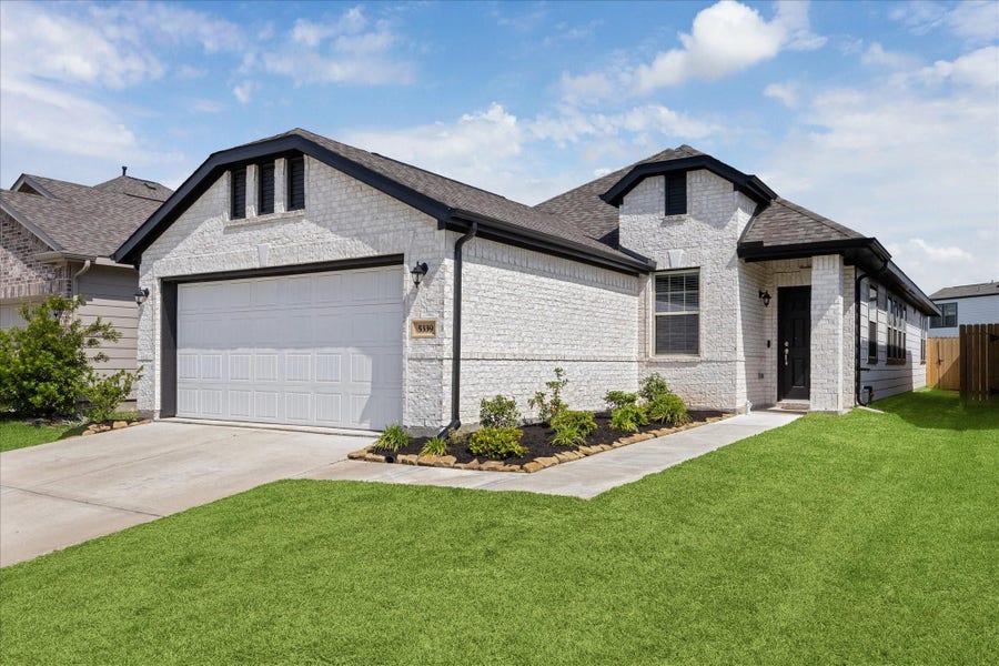 Property photo for 5339 Basquiat Drive, Houston, TX