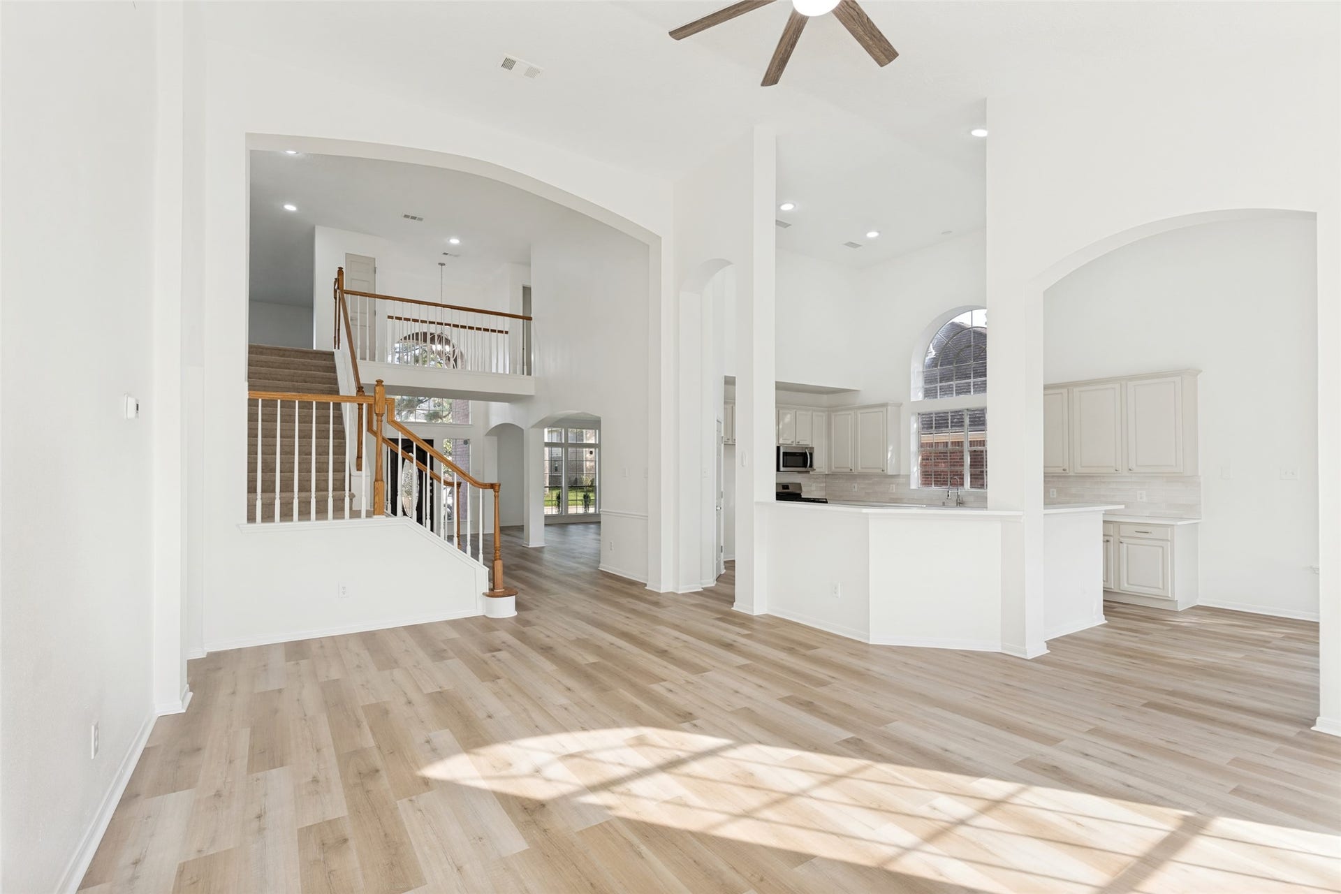 2412 Piney Woods Drive, Pearland, TX 77581 2412 Piney Woods Drive, Pearland, TX 77581