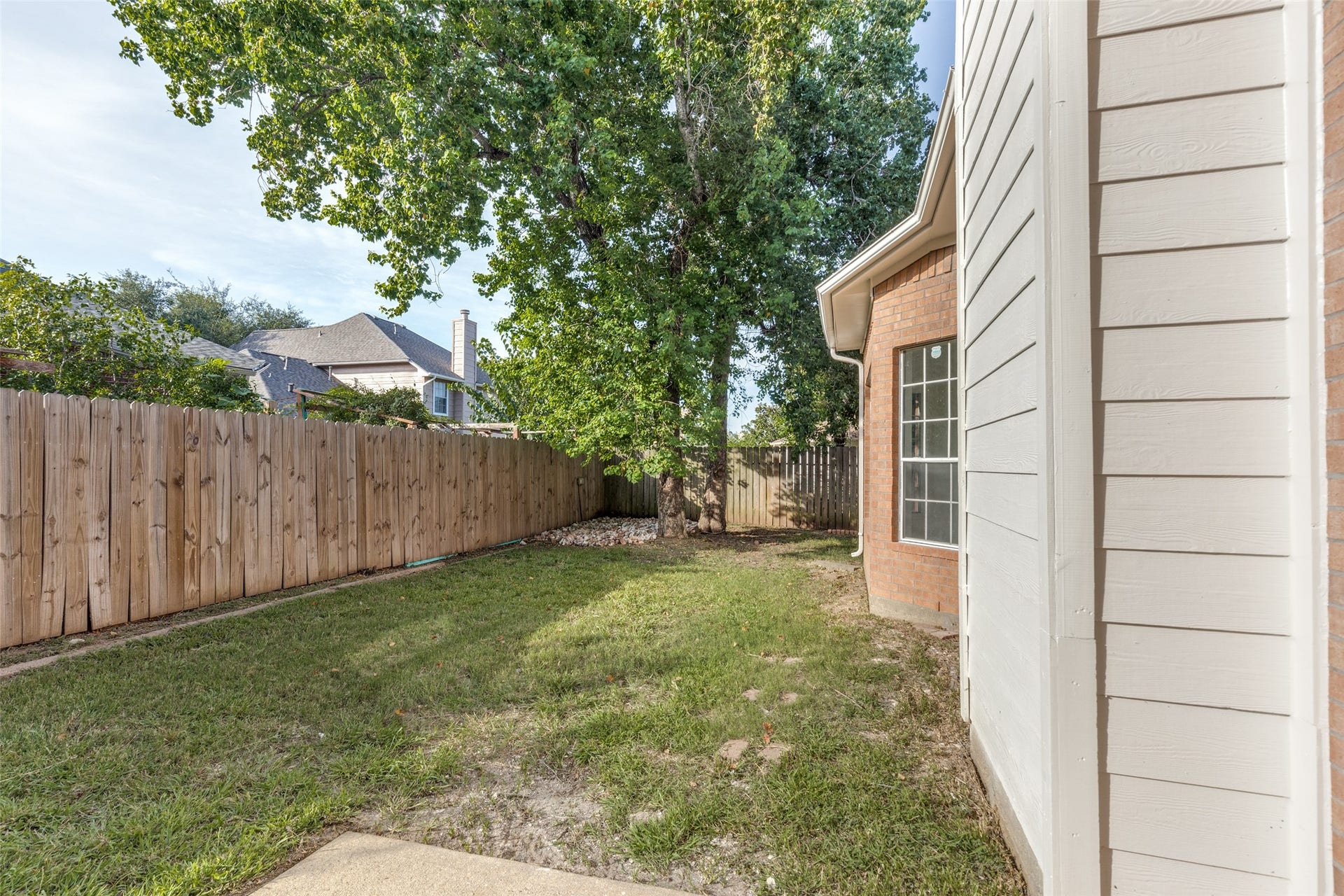 2412 Piney Woods Drive, Pearland, TX 77581 2412 Piney Woods Drive, Pearland, TX 77581
