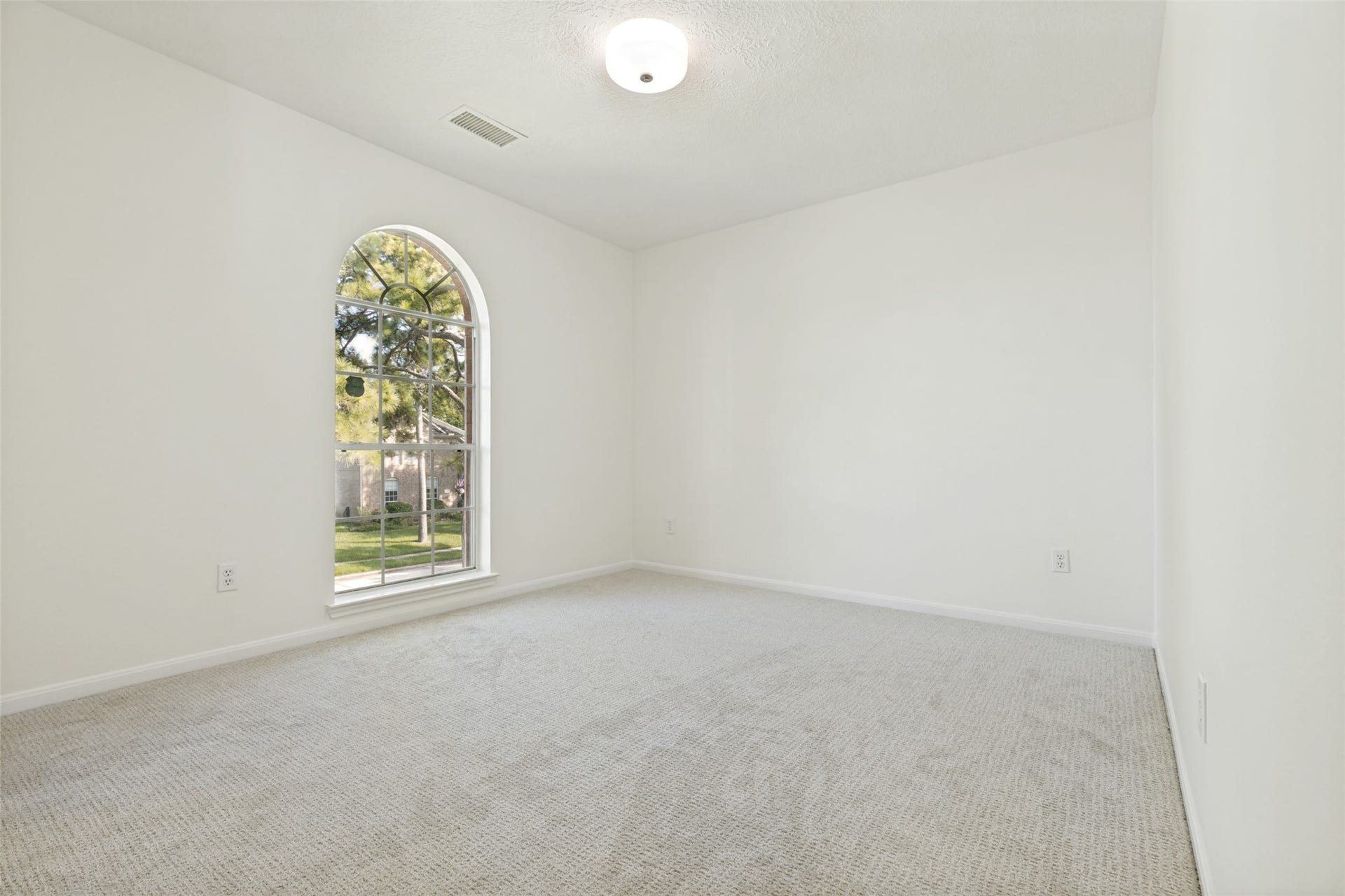2412 Piney Woods Drive, Pearland, TX 77581 2412 Piney Woods Drive, Pearland, TX 77581