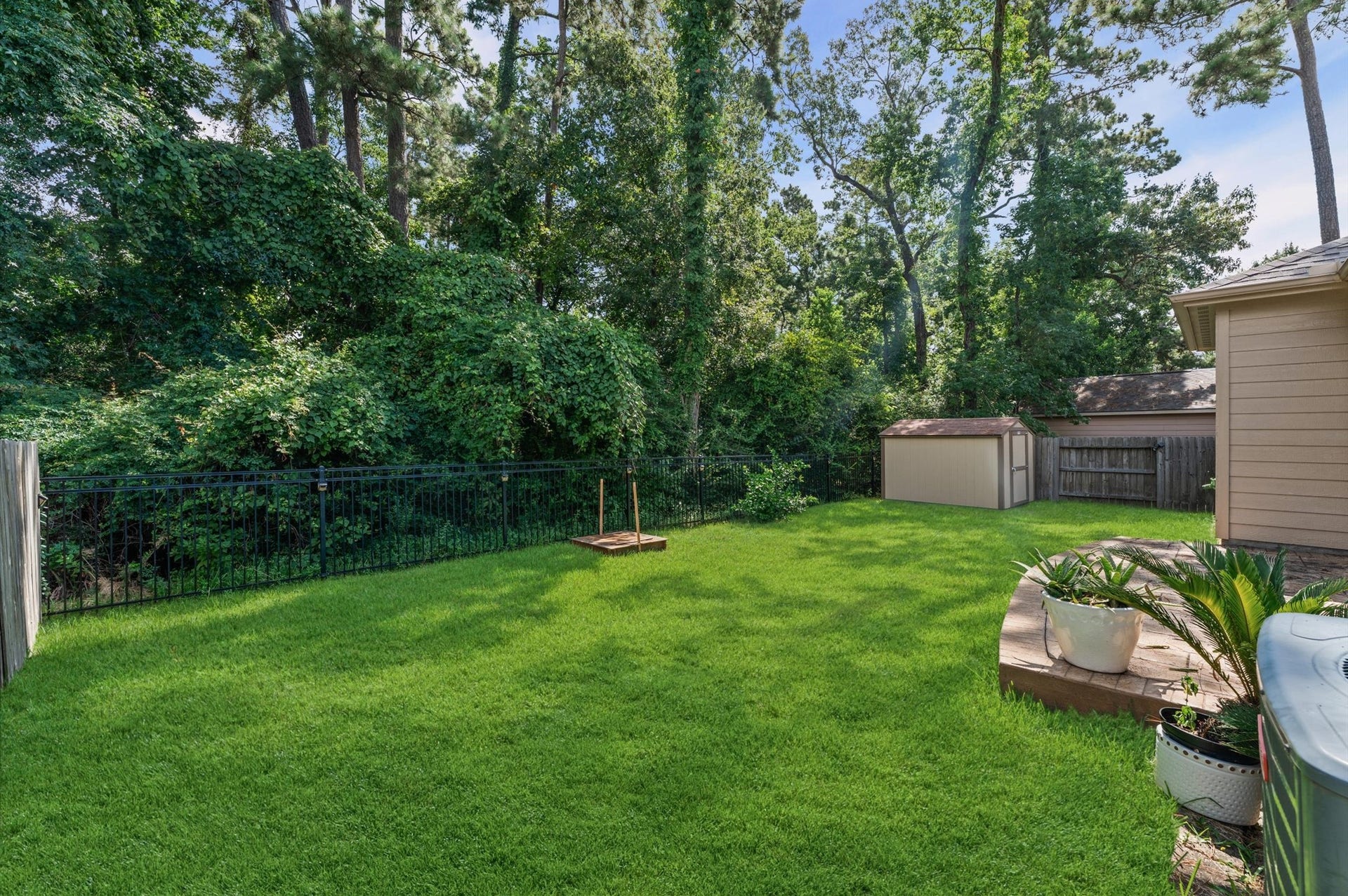13423 Hartland Lake Lane, Houston, TX 77044 13423 Hartland Lake Lane, Houston, TX 77044