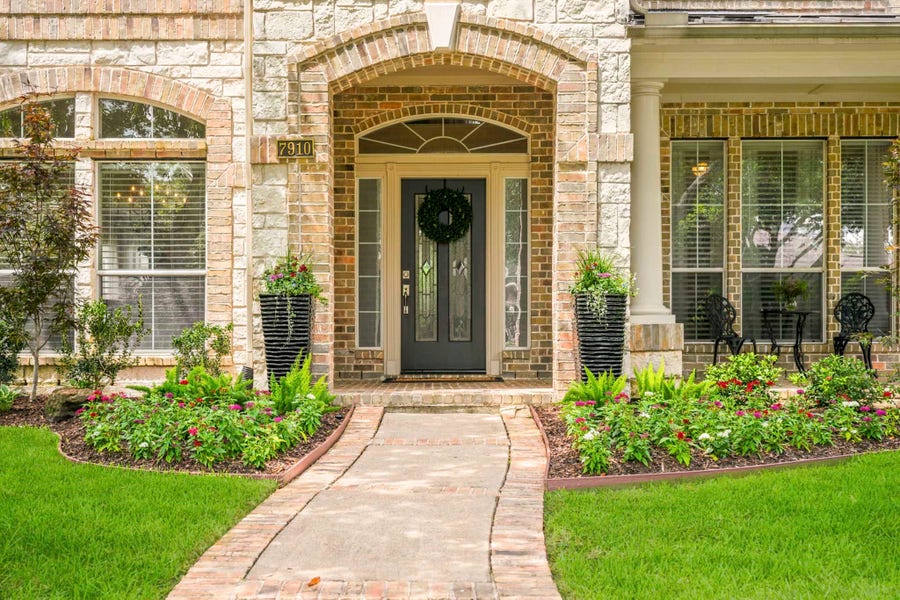 Property photo for 7910 Emerald Haven Drive, Sugar Land, TX