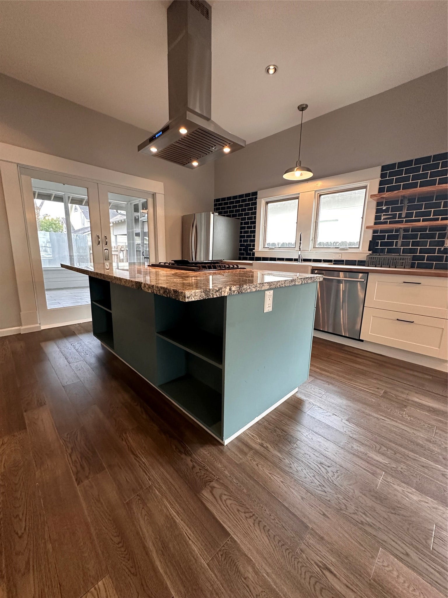 205 Vincent Street, Houston, TX 77009 205 Vincent Street, Houston, TX 77009