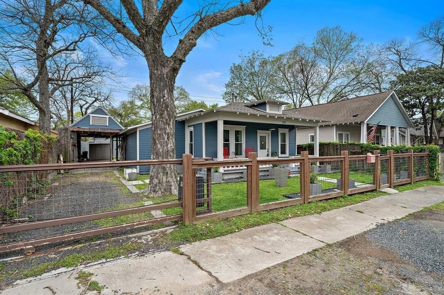 Property photo for 205 Vincent Street, Houston, TX