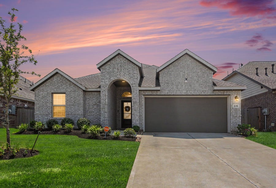 Property photo for 206 Augustine Way, Magnolia, TX