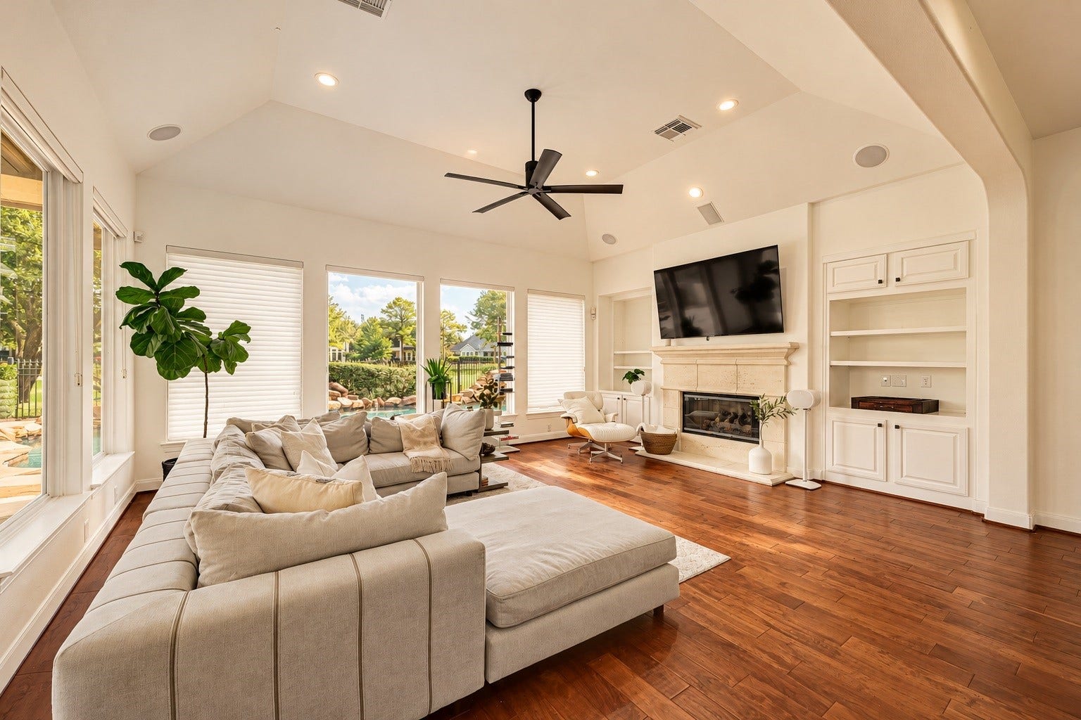 3339 Chartreuse Way, Houston, TX 77082 3339 Chartreuse Way, Houston, TX 77082