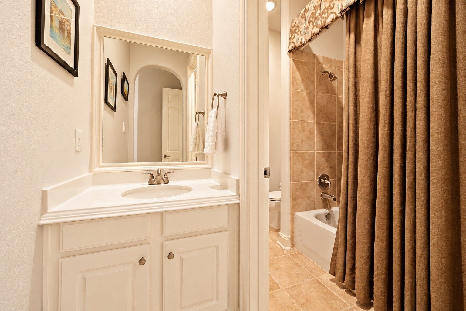 3339 Chartreuse Way, Houston, TX 77082 3339 Chartreuse Way, Houston, TX 77082