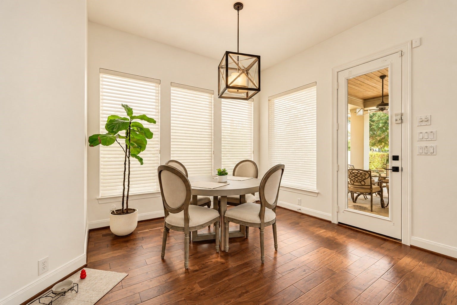 3339 Chartreuse Way, Houston, TX 77082 3339 Chartreuse Way, Houston, TX 77082