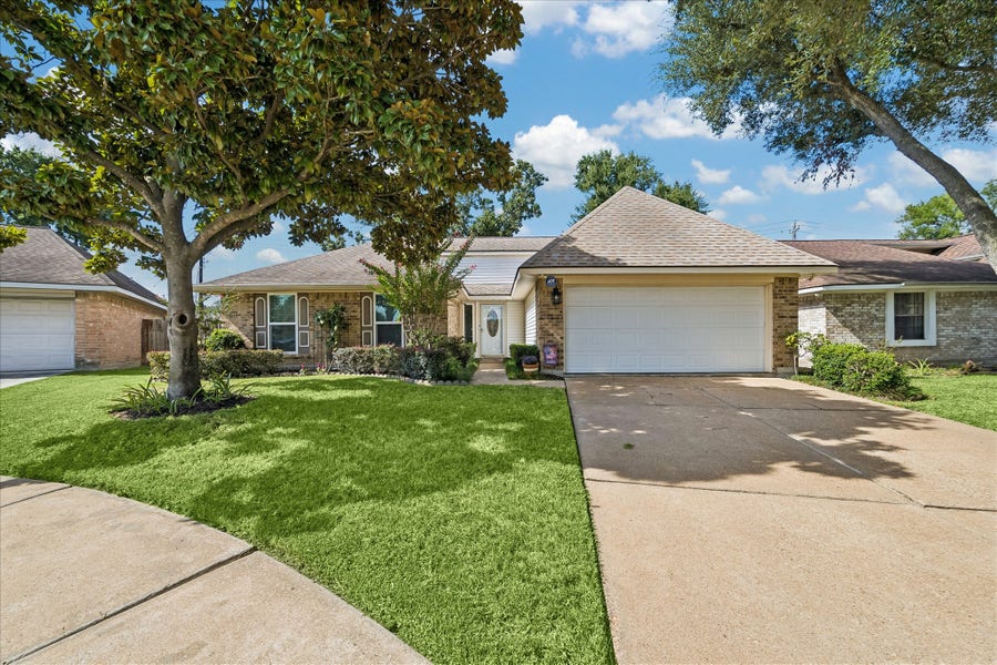 Property photo for 14526 Royal Hill Drive, Houston, TX