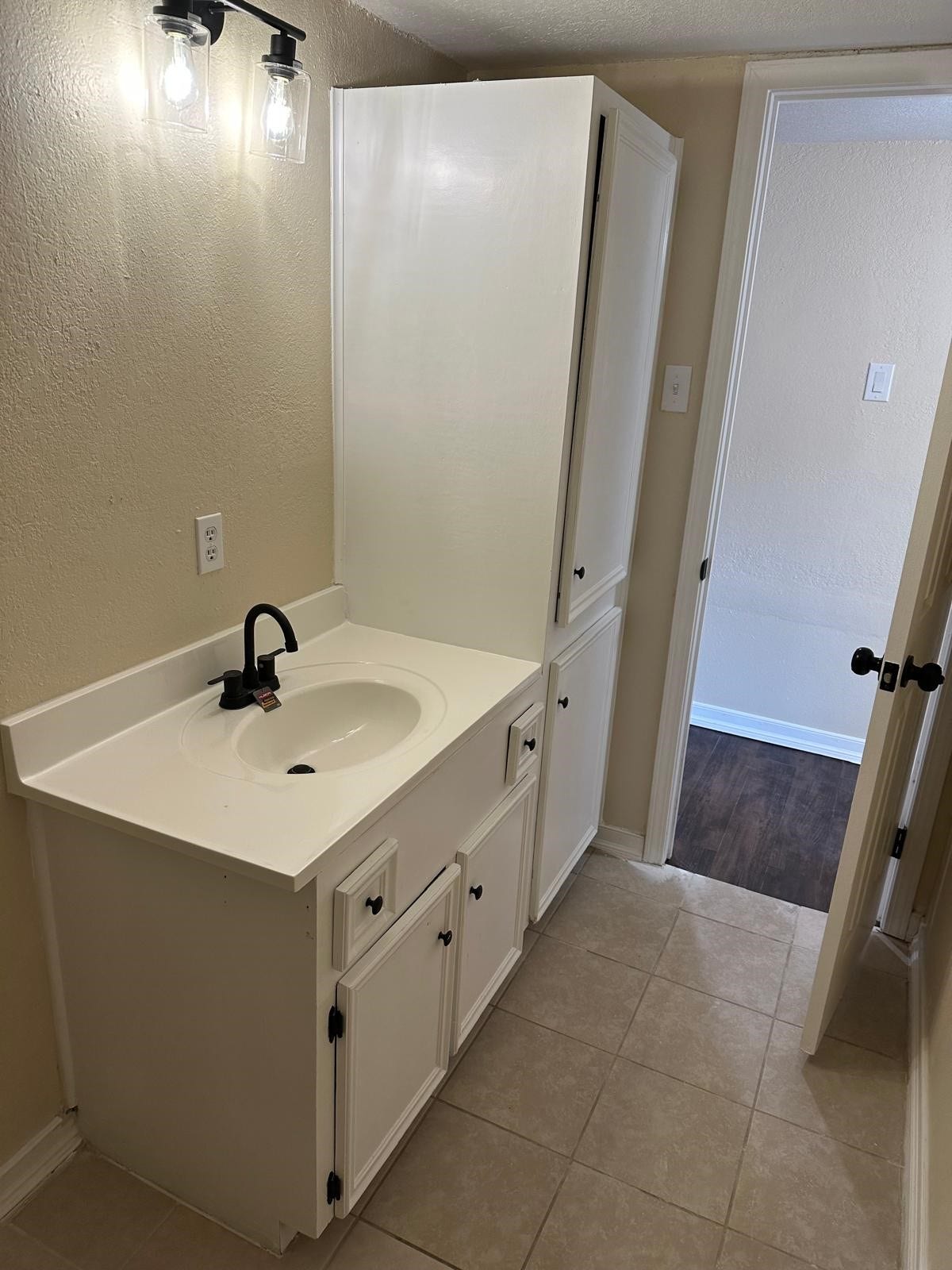 14405 Pine Street, Santa Fe, TX 77517