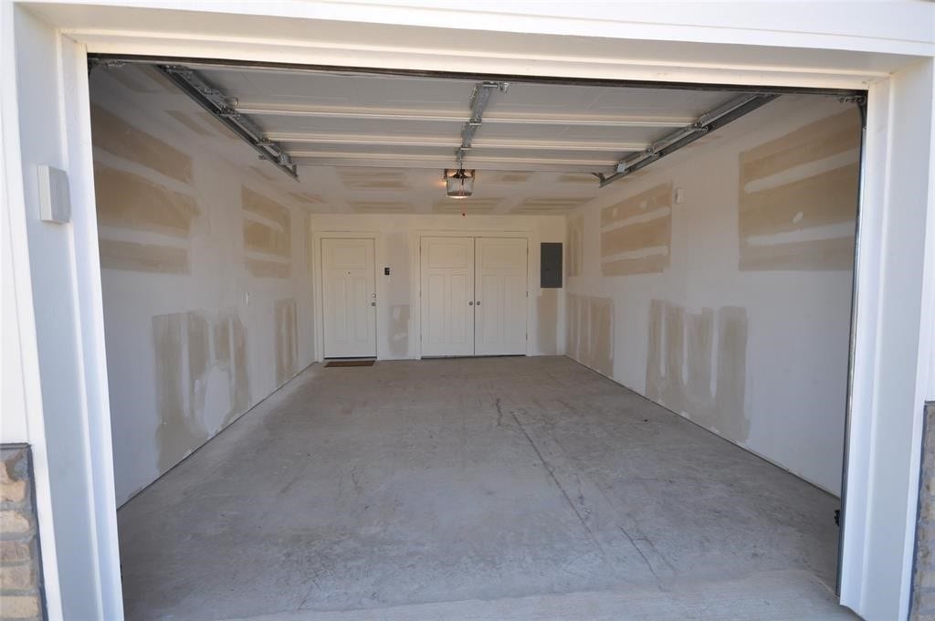 21155 Gosling Road, #9C, Spring, TX 77388