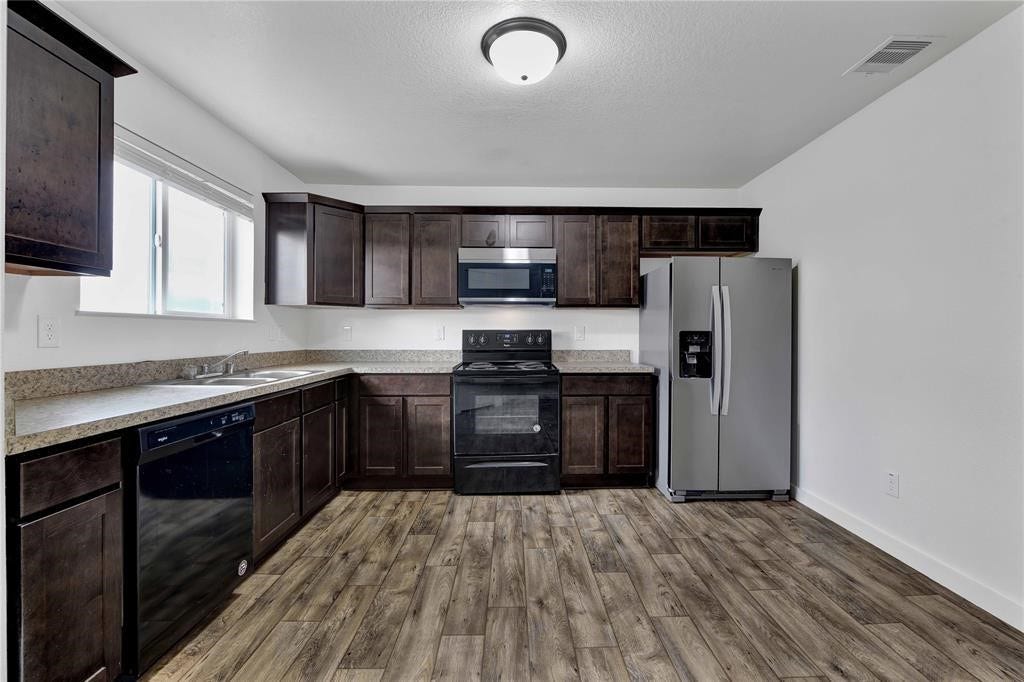 21155 Gosling Road, #9C, Spring, TX 77388