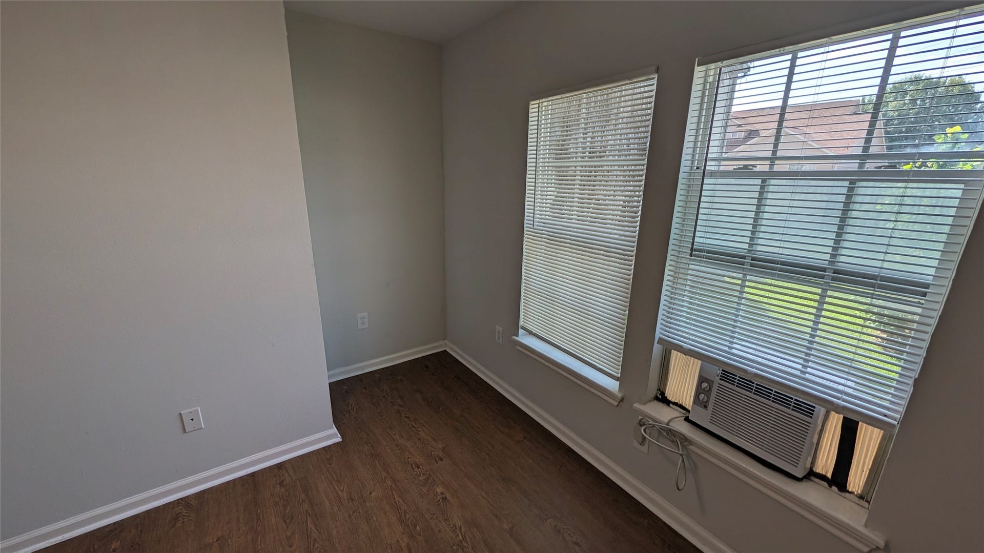1207 Cushing Street, #2, Houston, TX 77019 1207 Cushing Street, #2, Houston, TX 77019
