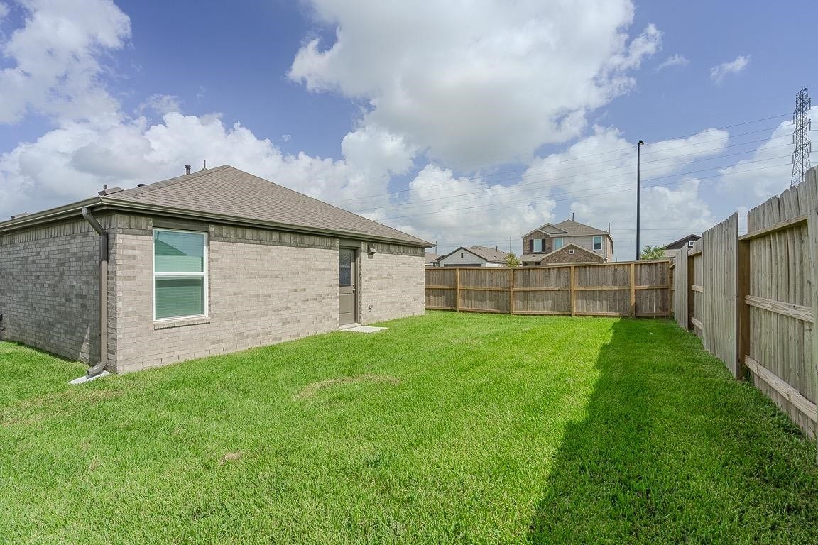 16850 Spotted Oak Drive, Hockley, TX 77447 16850 Spotted Oak Drive, Hockley, TX 77447