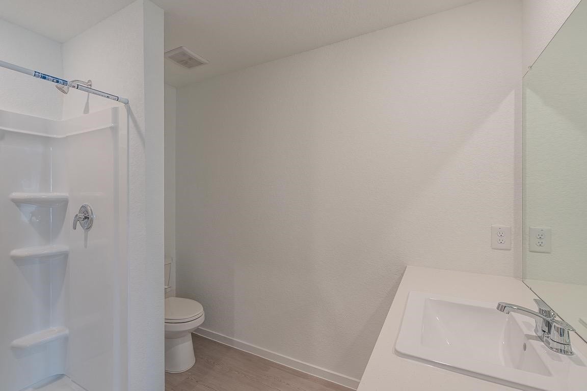 16850 Spotted Oak Drive, Hockley, TX 77447 16850 Spotted Oak Drive, Hockley, TX 77447