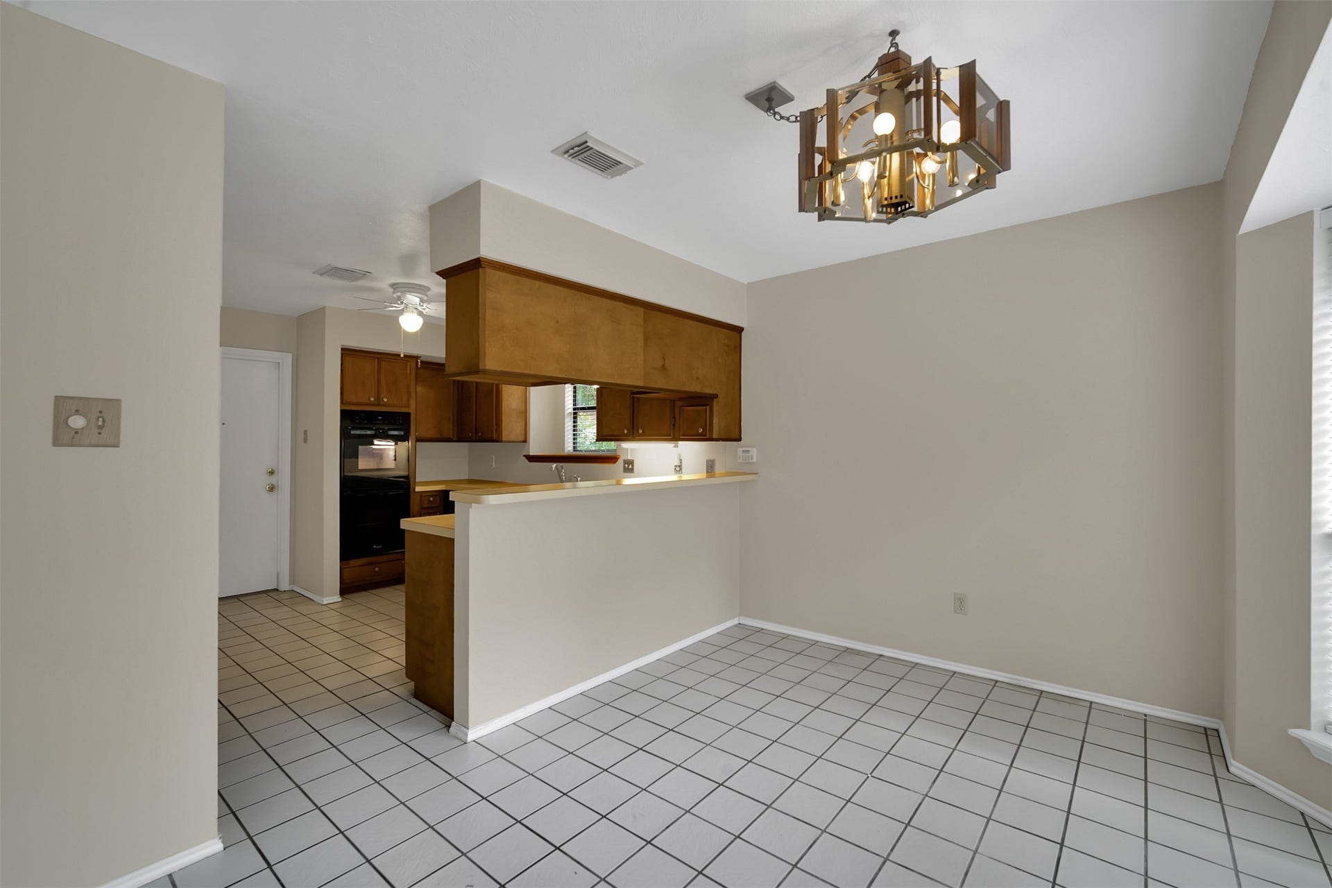 50 Brookflower Road, The Woodlands, TX 77380 50 Brookflower Road, The Woodlands, TX 77380