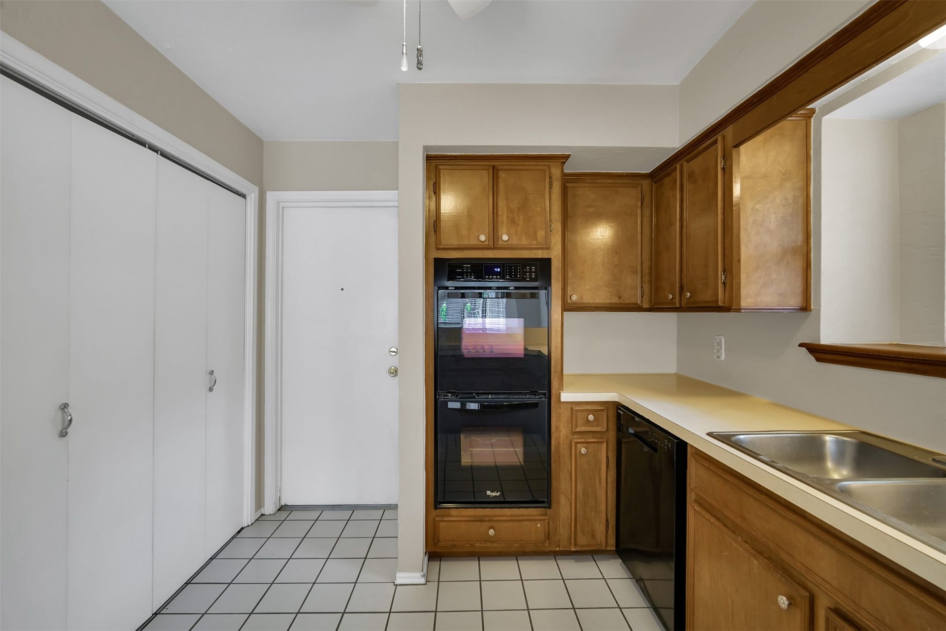 50 Brookflower Road, The Woodlands, TX 77380 50 Brookflower Road, The Woodlands, TX 77380