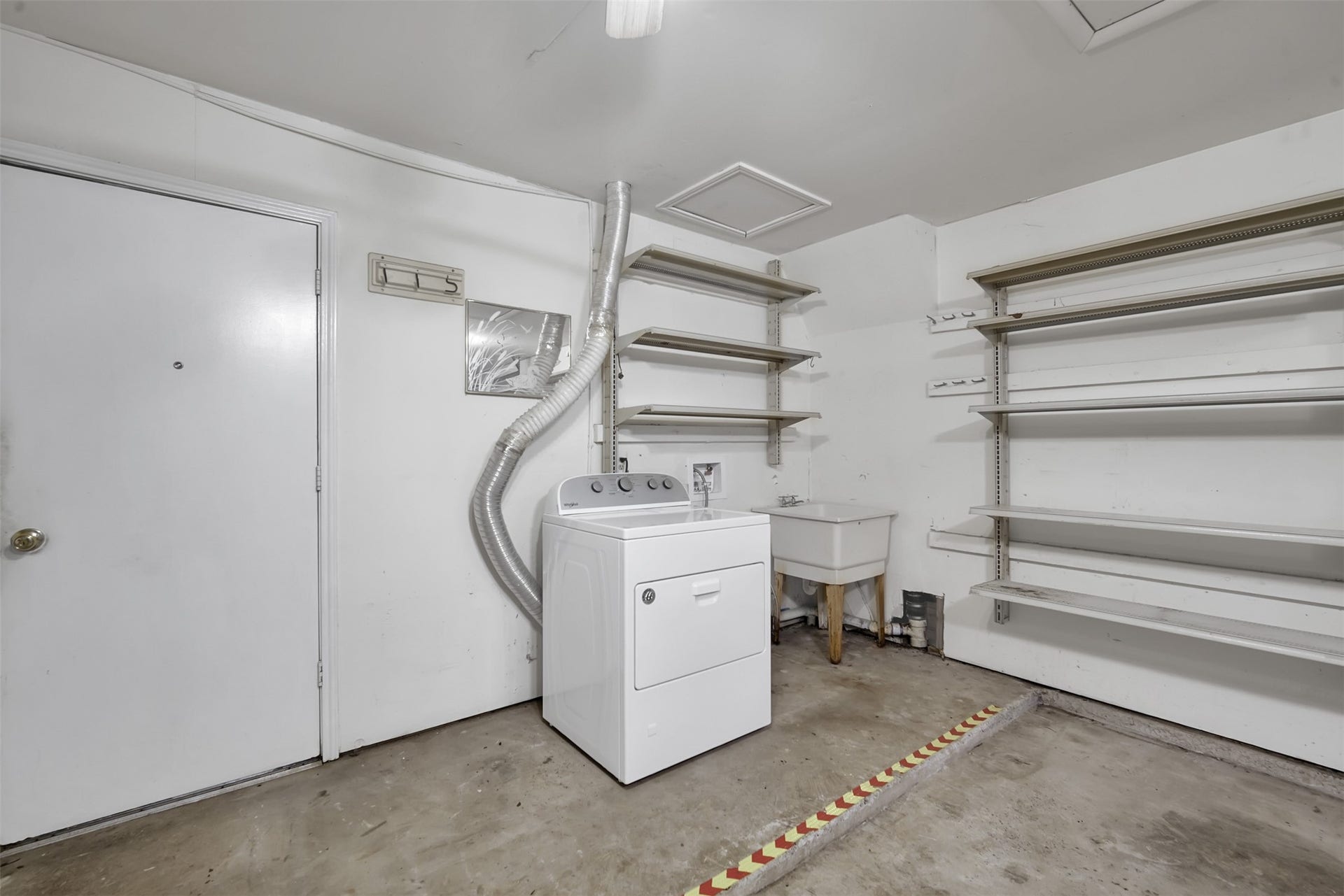50 Brookflower Road, The Woodlands, TX 77380 50 Brookflower Road, The Woodlands, TX 77380