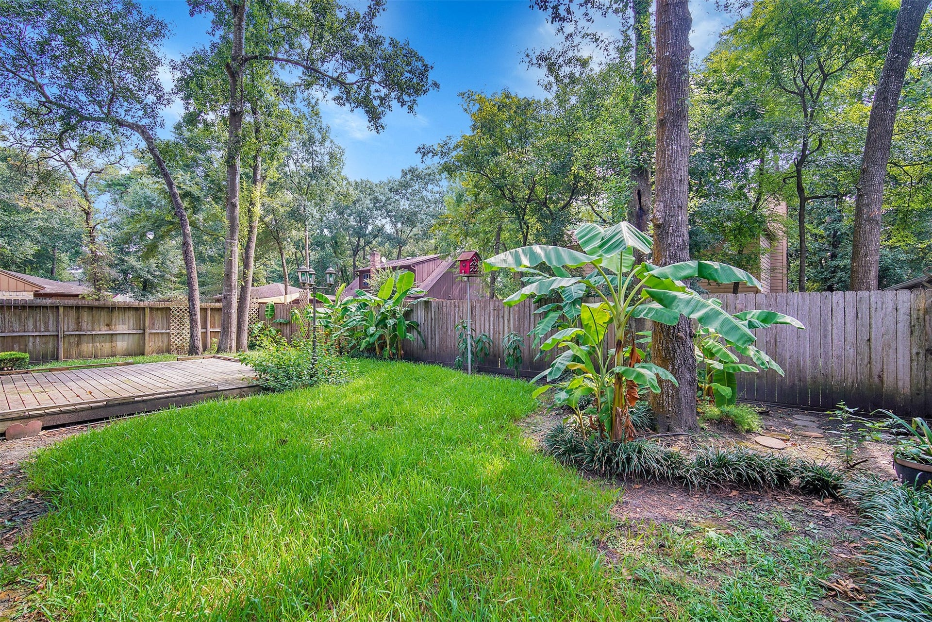 50 Brookflower Road, The Woodlands, TX 77380 50 Brookflower Road, The Woodlands, TX 77380
