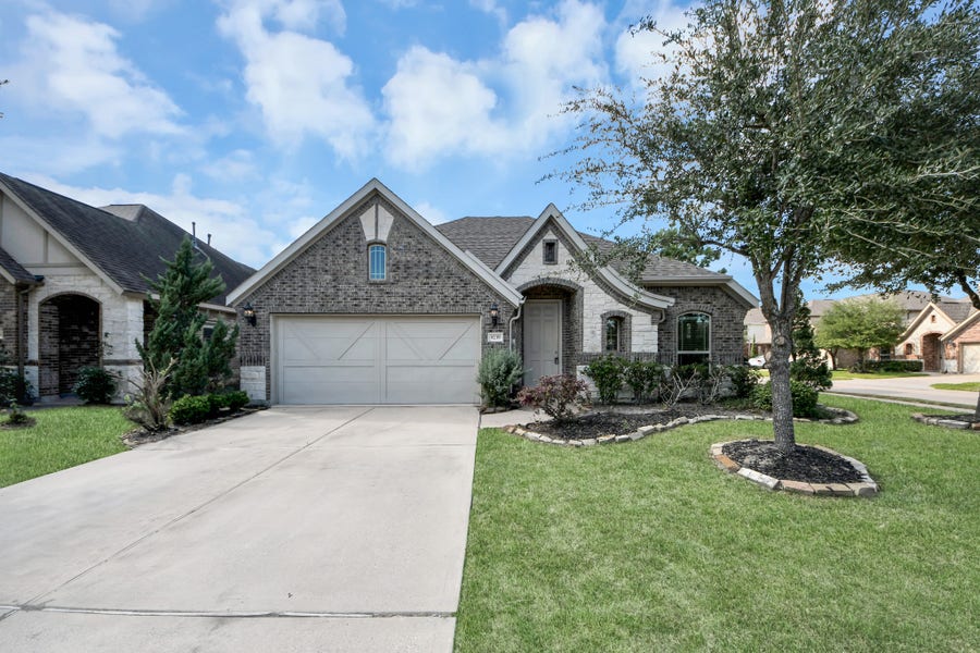 Property photo for 9239 Union Meadow Lane, Cypress, TX