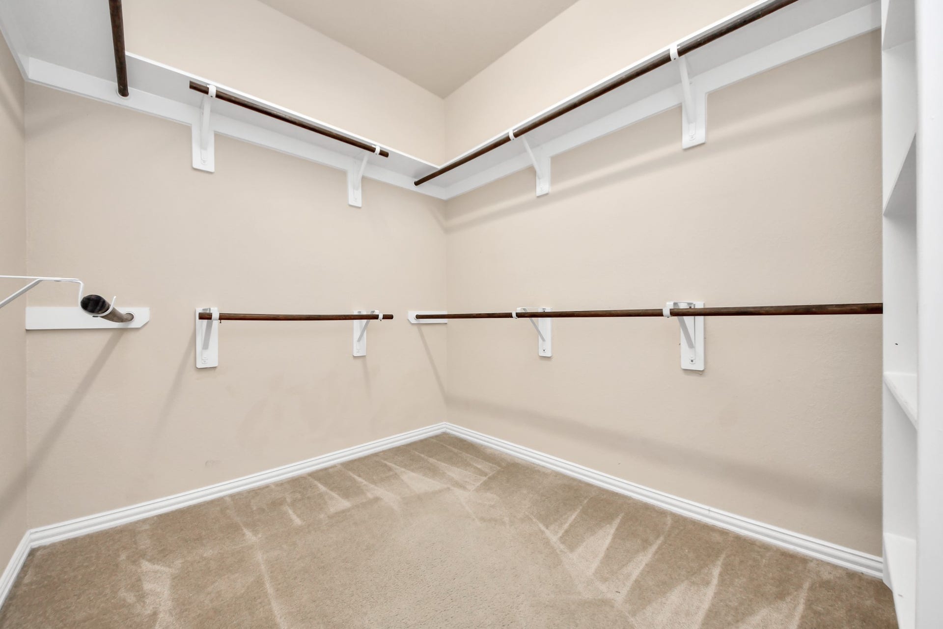 9239 Union Meadow Lane, Cypress, TX 77433 9239 Union Meadow Lane, Cypress, TX 77433