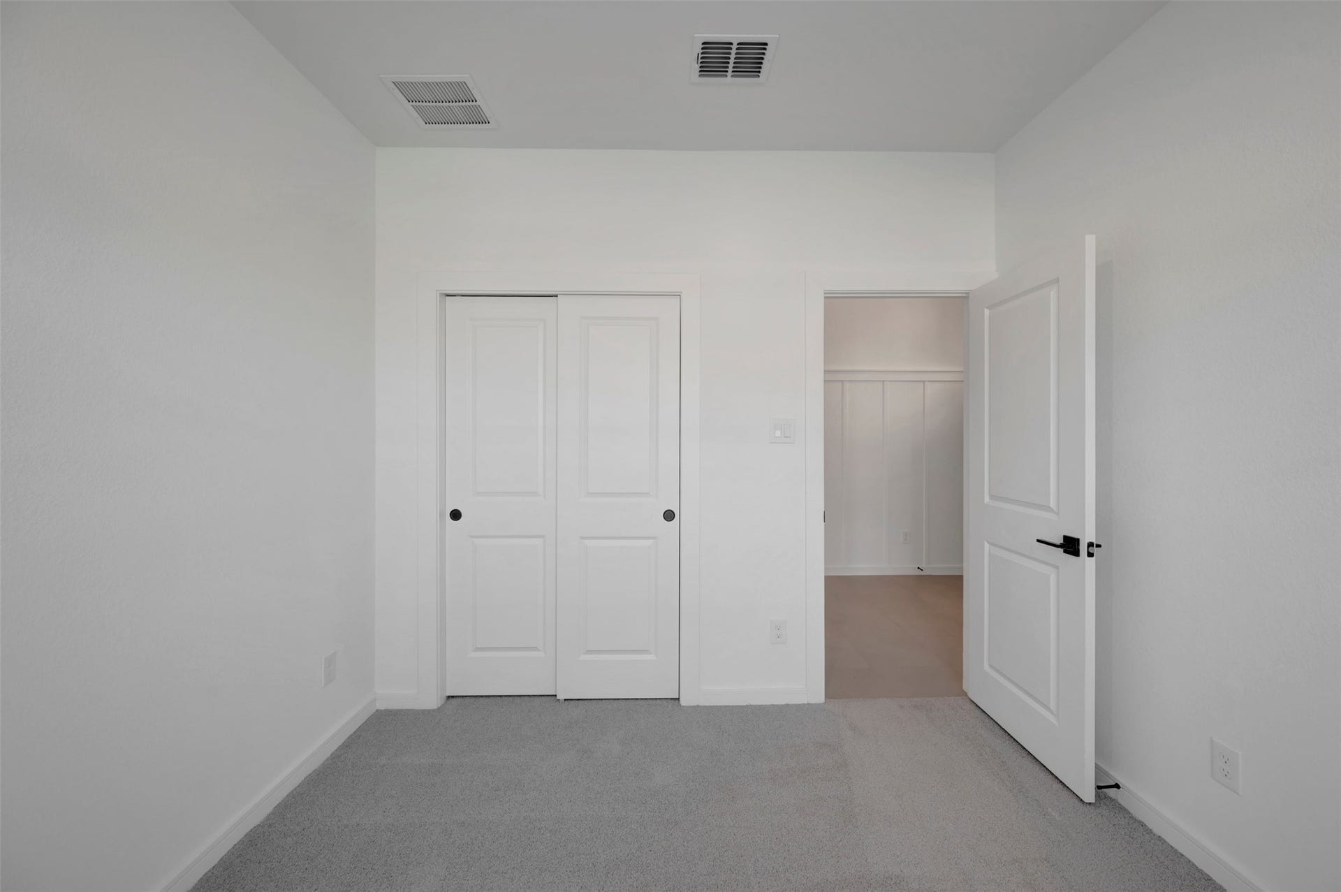 402 Cane Crossing Lake Drive, Sealy, TX 77474 Bedroom 3
