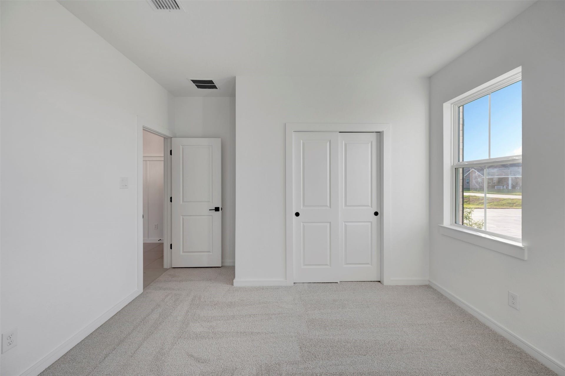 402 Cane Crossing Lake Drive, Sealy, TX 77474 Bedroom 2